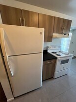 Freedom Village in Farmington Hills, MI - Building Photo