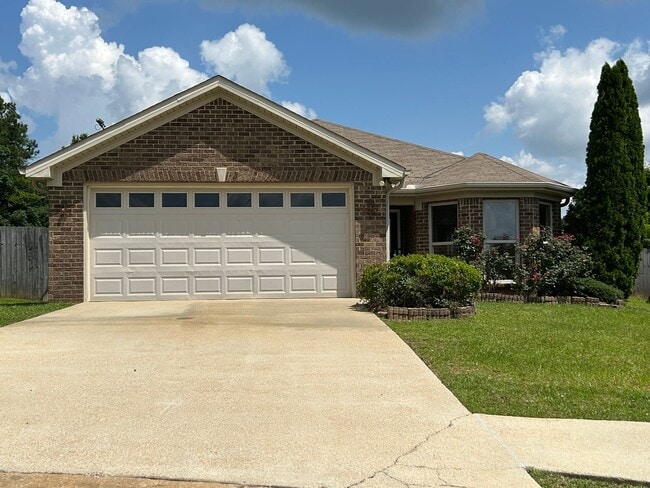 property at 192 Roscommon Rd