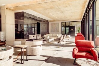 The Residences Water Square in Detroit, MI - Foto de edificio - Building Photo