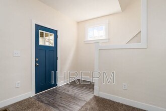 977 Ellsworth Ave in Columbus, OH - Building Photo - Building Photo