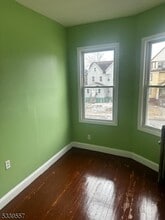 92 Carnegie Ave in East Orange, NJ - Building Photo - Building Photo