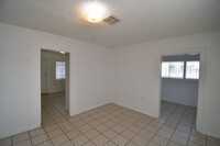 1007 C St in Las Vegas, NV - Building Photo - Building Photo