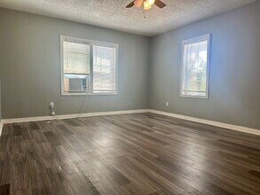 2816 40th St in Lubbock, TX - Foto de edificio - Building Photo