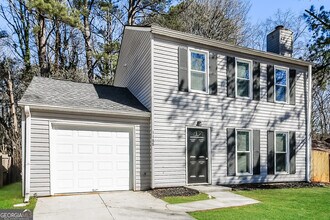 1188 Mill Lake Cir in Stone Mountain, GA - Building Photo - Building Photo