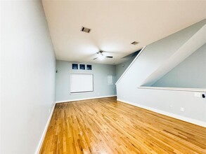 3501 Link Valley Dr. in Houston, TX - Building Photo - Building Photo