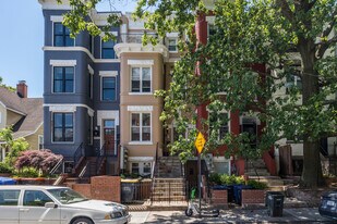 1430 Newton St NW in Washington, DC - Building Photo