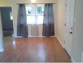 1755 Lapine Dr in Mobile, AL - Building Photo - Building Photo