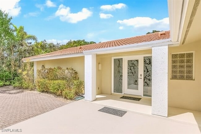 property at 723 Willowhead Dr