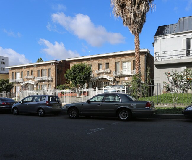 727 S Berendo St in Los Angeles, CA - Building Photo - Building Photo