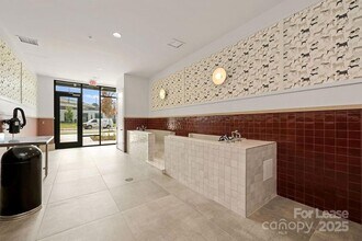 4101 Raleigh St, Unit B1 in Charlotte, NC - Building Photo - Building Photo