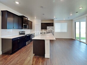 9444 Wabash St in Star, ID - Building Photo - Building Photo