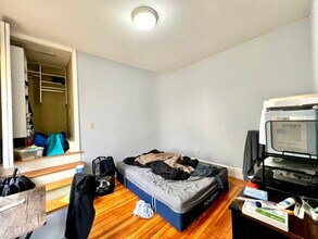 22 Burton St in Boston, MA - Building Photo - Building Photo