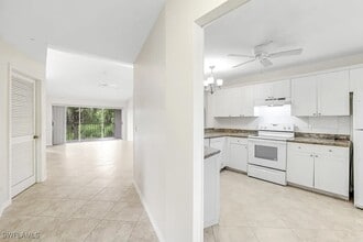 260 Belina Dr in Naples, FL - Building Photo - Building Photo