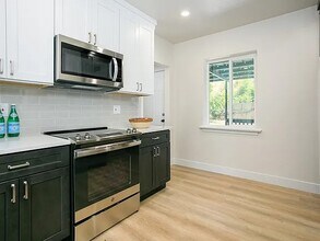 348 N 200 W in Salt Lake City, UT - Building Photo - Building Photo