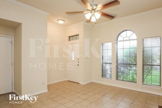 6317 Woodcreek Trail in Fort Worth, TX - Building Photo - Building Photo