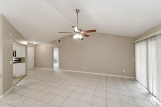 11437 Ashley Manor Way in Jacksonville, FL - Building Photo - Building Photo