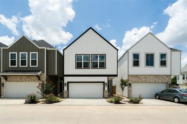 property at 11325 Stonework Garden Ln