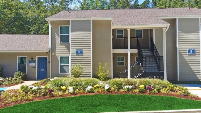 Edgewood Square Apartments in Ruston, LA - Building Photo - Building Photo