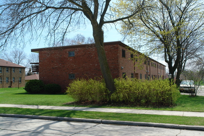 917 Grand Ave in Sheboygan, WI - Foto de edificio - Building Photo
