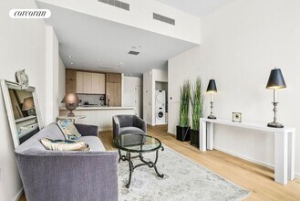 249 E 62nd St in New York, NY - Building Photo - Building Photo