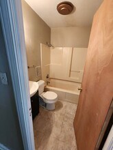 3816 Almeda Dr in Toledo, OH - Building Photo - Building Photo