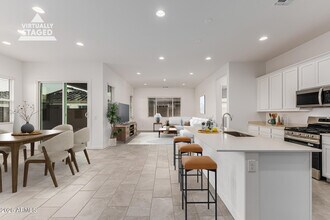 9646 W Flower St in Phoenix, AZ - Building Photo - Building Photo