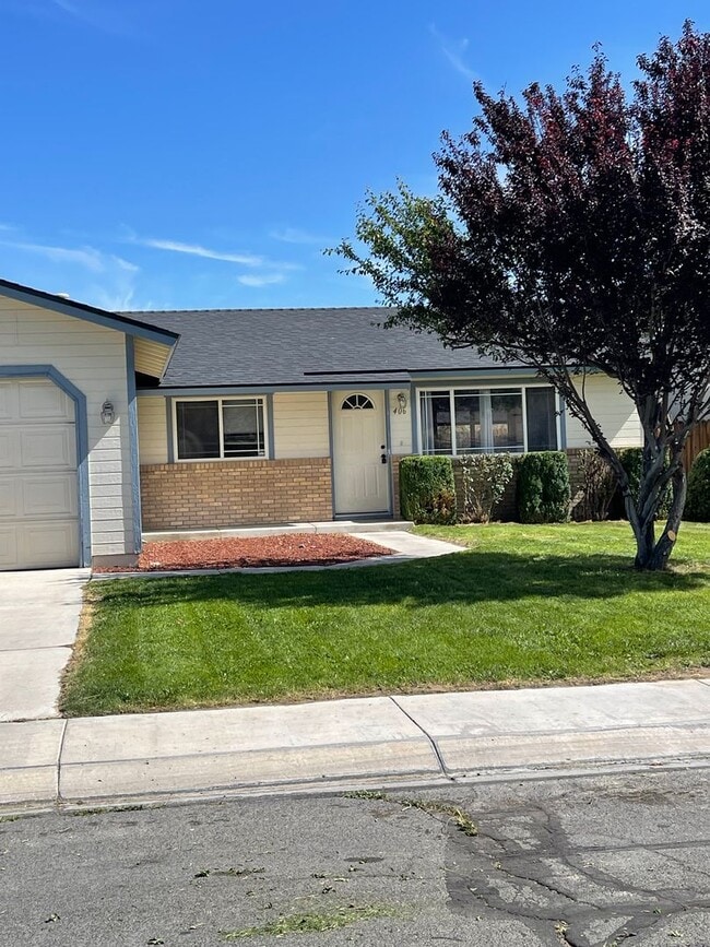 property at 406 Bramble Ct