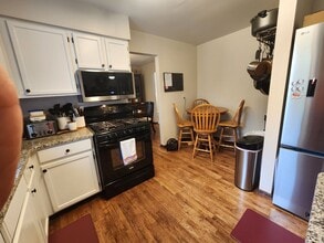 321 Mayberry Ln in Dover, DE - Foto de edificio - Building Photo