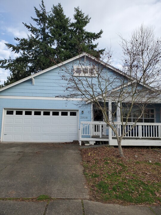 2908 St Paul St in Bellingham, WA - Foto de edificio