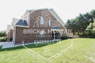3718 Sean Grove Way in Knoxville, TN - Building Photo - Building Photo