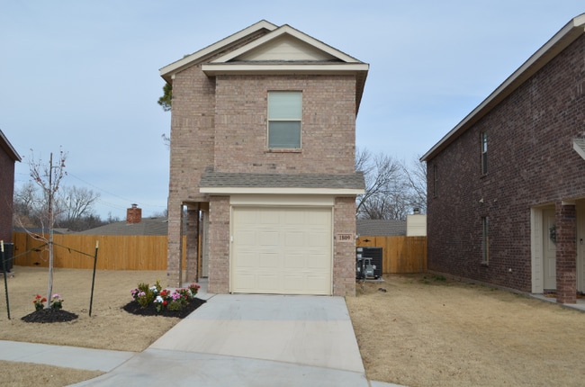 1809 Wolford Wy in Norman, OK - Building Photo - Building Photo