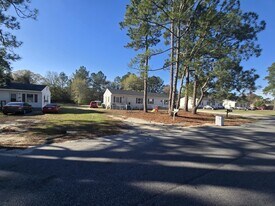 1547 Center St in Fayetteville, NC - Building Photo
