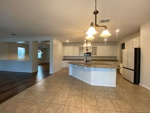 3064 Irish Peach Dr in Winter Garden, FL - Foto de edificio - Building Photo