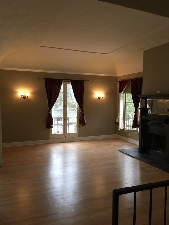 132 Gaviota Ave, Unit 132 in Long Beach, CA - Building Photo