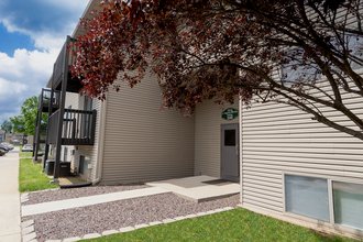 Quail Ridge East Apartments in Springfield, MO - Foto de edificio - Building Photo