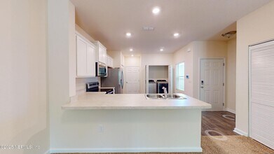 93 Scotch Pebble Dr in Jacksonville, FL - Building Photo - Building Photo