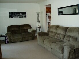 3420 Harcourt Dr in Ames, IA - Building Photo