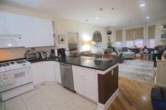 915 Madison St-Unit -3C in Hoboken, NJ - Building Photo - Building Photo