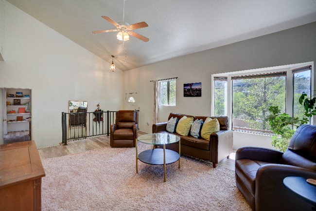 2807 Willow Creek Rd in Prescott, AZ - Building Photo - Building Photo