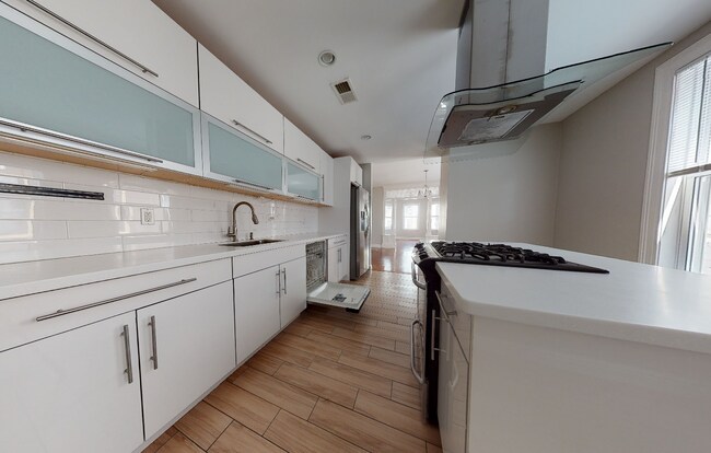 20 Marie Ave, Unit 2