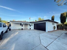 38638 31st St E in Palmdale, CA - Building Photo