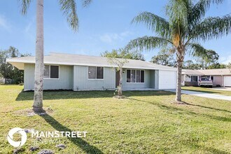 2169 SE Shelter Dr in Port St. Lucie, FL - Building Photo - Building Photo