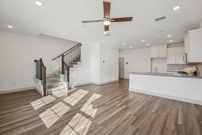 6072 Silverado Trail in McKinney, TX - Foto de edificio - Building Photo