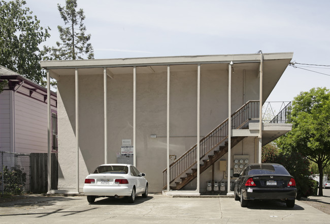 1642 Harmon St in Berkeley, CA - Building Photo - Building Photo