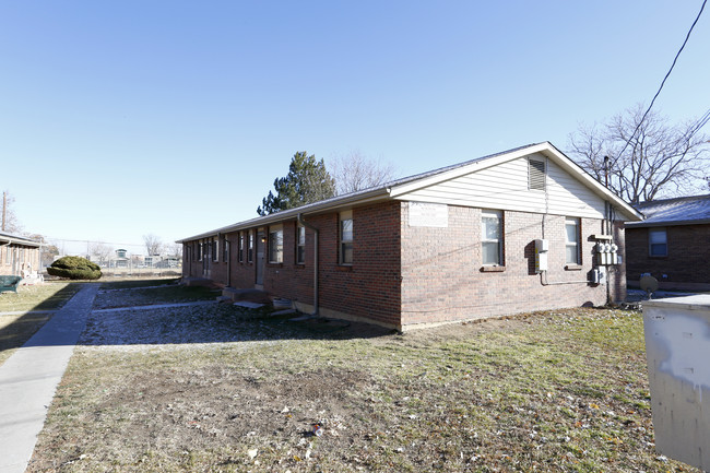 4490 Pecos St in Denver, CO - Foto de edificio - Building Photo