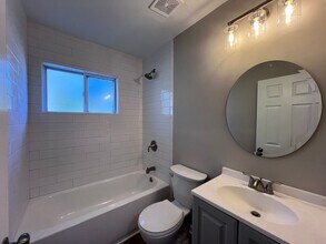 220 Phillips Ave in Port Wentworth, GA - Building Photo - Building Photo