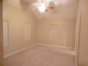 1236 S Washington St, Unit #2 in Lockport, IL - Foto de edificio - Building Photo