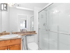 19141-19124 124 Ave in Pitt Meadows, BC - Building Photo - Building Photo