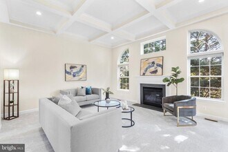 4509 Rhett Ln in Fairfax, VA - Building Photo - Building Photo