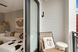 Margaux Midtown in Nashville, TN - Foto de edificio - Building Photo